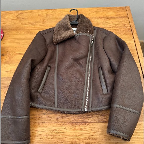 Zara DOUBLE SIDED SHORT JACKET - Brown - Picture 8 of 11